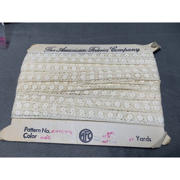 Vintage White Lace Trim 5/8" wide 26 Yards By The American Fabrics Company - Picture 1 of 7